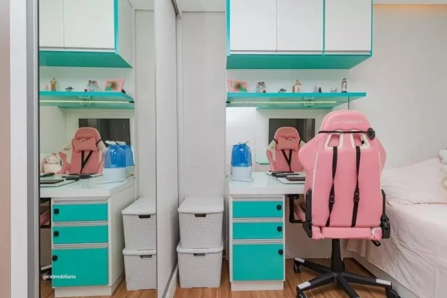 Imagem Este espaçoso apartamento de 167 metros quadrados oferece uma experiência de vida confortável e m...