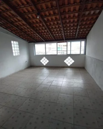 Imagem Sobrado, 3 dormitórios, 2 vagas FL11