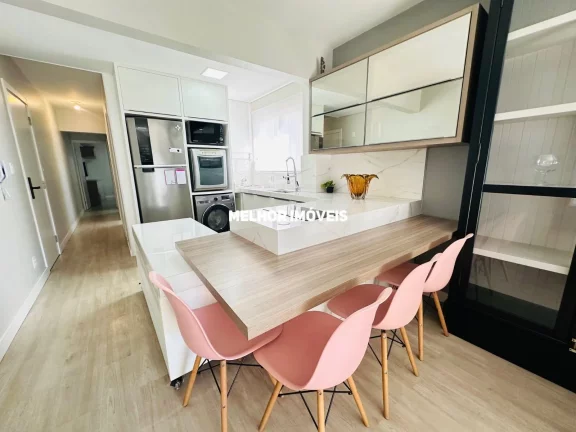 Imagem Apartamento a venda com 83 m² dispondo de 02 dormitórios no Centro de Balneário Camboriú