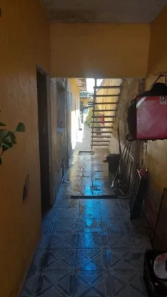 Imagem Sobrado com 4 dormitórios à venda, 146 m² por R$ 385.000,00 - Parque Maria Helena - Suzano/SP