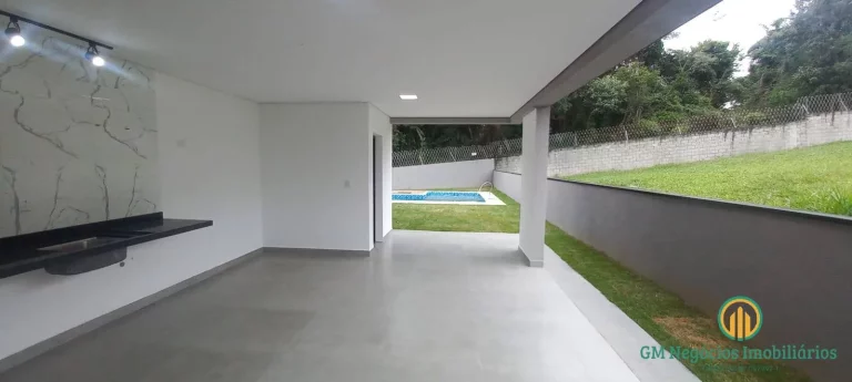 Imagem Casa nova, térrea com 3 suítes, estilo moderno com piscina em condomínio