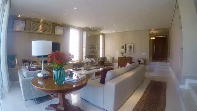 Imagem Casa no Res. Gênesis I - 400m²