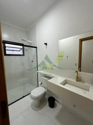 Imagem Linda casa à Venda em Atibaia com Vista para Pedra Grande