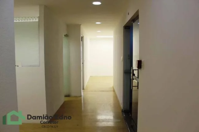 Imagem Vende-se laje comercial ALUGADA de 517m² no Edifício Parque dos Pinheiros,