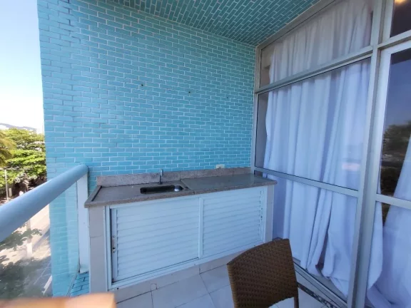 Imagem PITANGUEIRAS - FRENTE TOTAL AO MAR, APARTAMENTO TOTALMENTE REFORMADO E DECORADO, MARAVILHOSA VISTA MAR, GARAGEM NO PRÉDIO.