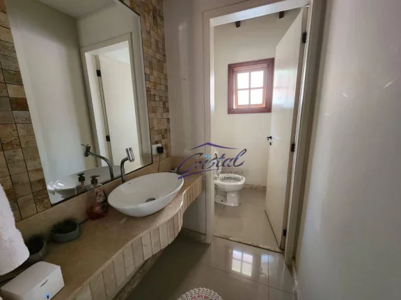 Imagem Casa com 6 dormitórios à venda, 238 m² por R$ 1.300.000,00 - Granja Viana - Cotia/SP