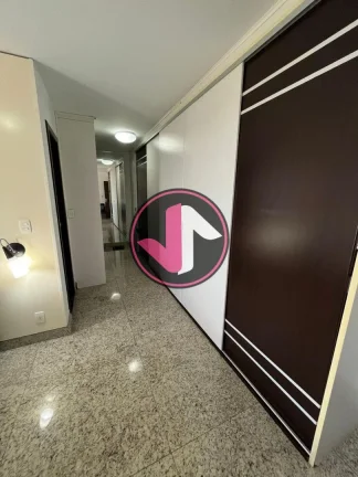 Imagem Este incrível apartamento de 3 dormitórios e 3 suítes está localizado no bairro Santa Rosa, em C...