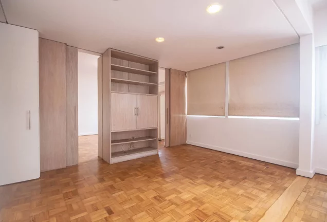 Imagem Apartamento em Jardim Paulista - Edifício Paulistano 180m²