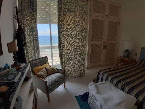 Imagem APARTAMENTO FRENTE MAR COM LINDA VISTA