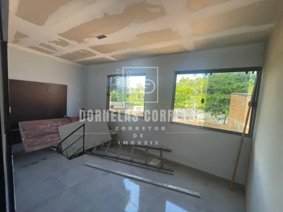 Imagem **3 CASAS EM 300m² NA AV. NORTE! IDEAL PRA MORAR E INVESTIR - R$ 360 MIL À VISTA!**
