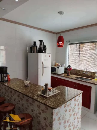 Imagem Casa à venda em Nova Friburgo, Nova Suíça, com 3 quartos, 128m2