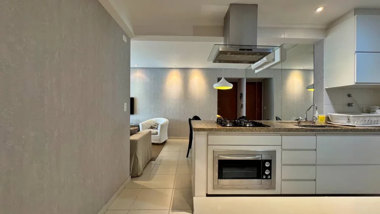 Imagem Apartamento com 3 dormitórios à venda, 95 m por R$ 2.600.000,00 - Riviera