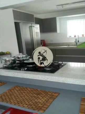 Imagem PISO DE MÁRMORE ITALIANO CREMA MARFIL NA SALA ESTAR E JANTAR E NA ESCADARIA, POLIDOS EM 2014, JUNTA...