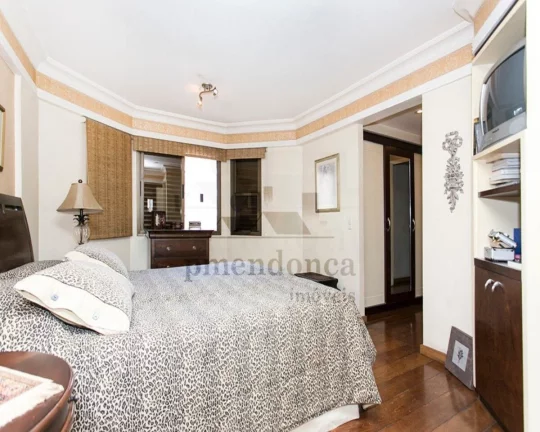 Imagem Apartamento no Sumaré com 4 suítes e 6 vagas, 280m²