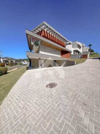 Imagem Casa de Condomínio em Alphaville - Santana de Parnaíba