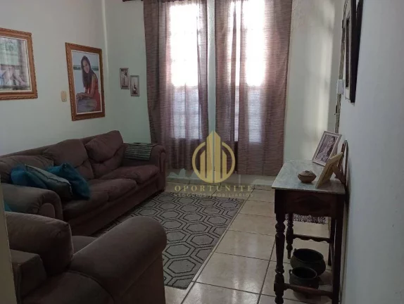 Imagem Casa 2 dormitórios com suíte - quintal - churrasqueira - Presidente Dutra - Ribeirão Preto/SP