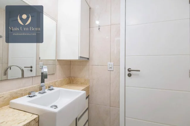 Imagem Apartamento com 2 quartos, sacada com churrasqueira e sacada na suíte à venda por R$ 589.000 - Novo Mundo - Curitiba/PR