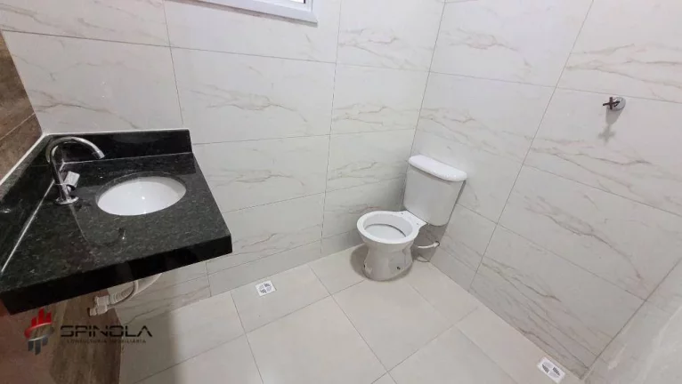 Imagem Casa com 2 dormitórios à venda, 66 m² por R$ 490.000,00 - Jardim Imperador - Praia Grande/SP