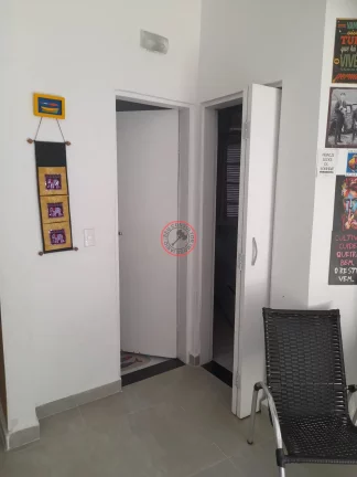 Imagem CASA A VENDA DENTRO DE UM PEQUENO CONDOMÍNIO, COM 3 DORMITÓRIOS, 2 BANHEIROS E COZINHA COM ÁREA GOURMET