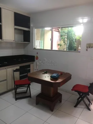 Imagem Linda casa venda Jardim Vitória com 3 quartos sendo uma suíte e quarto anexo fora da casa. Área de lazer churrasqueira. 400 mil. Aceita financiamento.