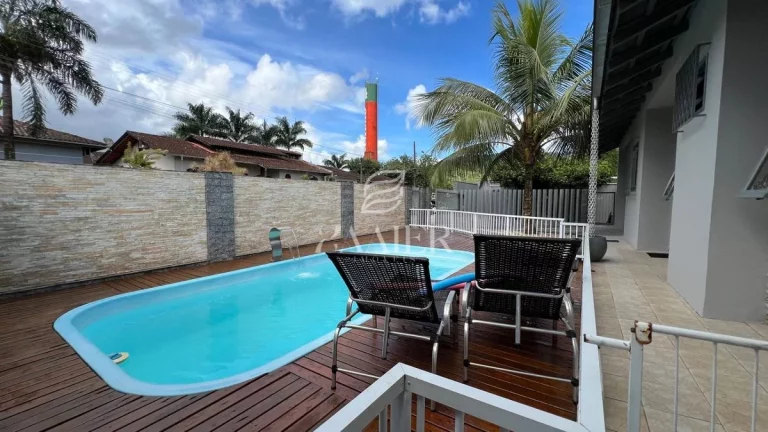 Imagem Casa com 3 quartos, Glória - Joinville