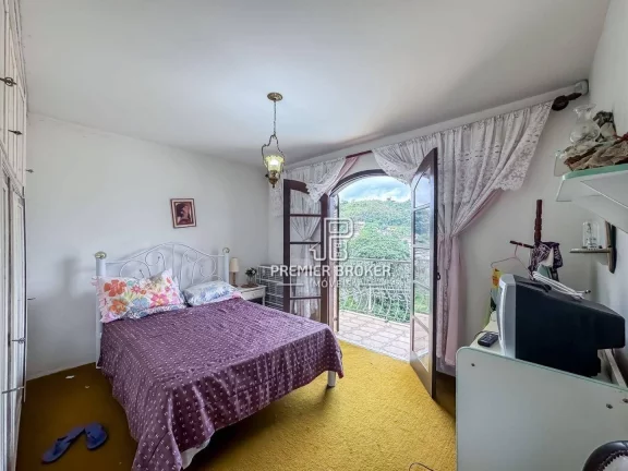 Imagem Casa à venda, 146 m² por R$ 850.000,00 - Vale do Paraíso - Teresópolis/RJ