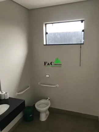 Imagem Salão Comercial para Locação em Limeira, Centro, 2 banheiros