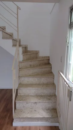 Imagem Sobrado residencial com 170 m², bem distribuído e pronto para morar.