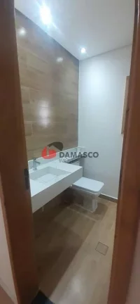 Imagem Sobrado à venda 3 Quartos, 2 Vagas, 250M², Vila Monumento, São Paulo - SP