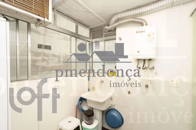 Imagem Apartamento a venda em Pinheiros com 2 quartos ( 1 suíte ) e 1 vaga, 75m²