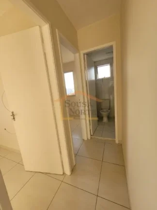 Imagem Apartamento à venda com 47,5 m², 2 dormitórios, 1 banheiro, sacada e 1 vaga de garagem coberta. 
...