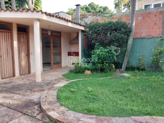 Imagem MARAVILHOSA CASA PARA REFORMA CIDADE JARDIM *380M2 AREA UTIL *520M2 TERRENO *04 QUARTOS SENDO 1 SUIT...