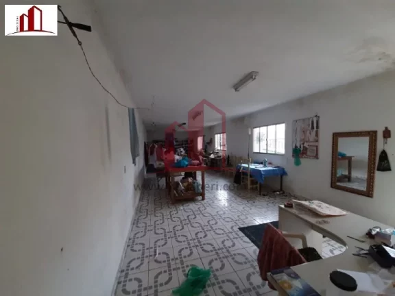 Imagem Imperdível! Casa à venda em Franco da Rocha-SP, bairro Companhia Fazenda Belém. 3 quartos, 1 suíte, 2 salas, 2 banheiros, 4 vagas, 159,40 m².