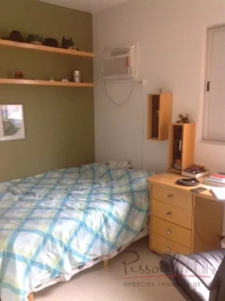 Imagem Cobertura plana, muito espaçosa, posição solar norte. Sala de tv, ampla sala de estar/jantar, ár...