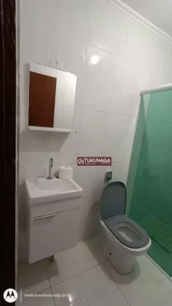 Imagem Sobrado com 3 dormitórios para alugar, 134 m² por R$ 2.241,08/mês - Cidade Soberana - Guarulhos/SP