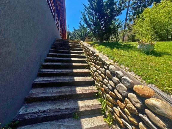 Imagem Chácara Alto Padrão | O Refúgio Definitivo em Gonçalves