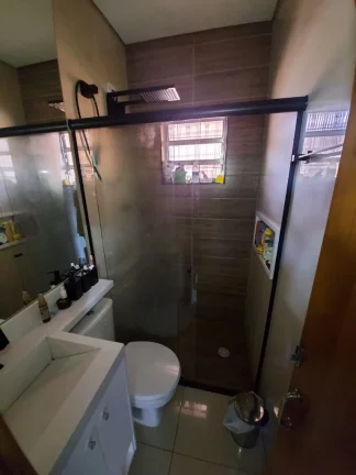 Imagem Imperdível casa à venda em Ribeirão Pires-SP, bairro Aliança: 4 quartos, 4 banheiros, 3 vagas, 335m² de área!