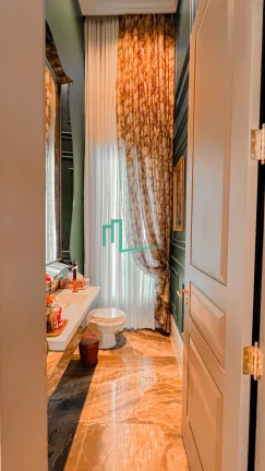 Imagem Magnifica casa com projeto arquitetônico diferenciado e exclusivo em um lote de esquina com 1.050 metros em um dos condominios mais valorizados e proc