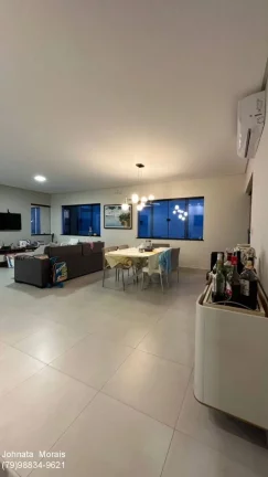 Imagem Casa à Venda no Condomínio Terras Alphaville 1 - Confira os Detalhes!