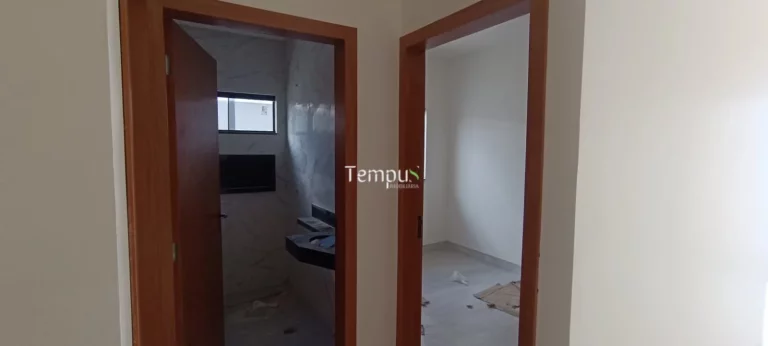 Imagem Casa à venda no bairro Parque Hayala - Aparecida de Goiânia/GO