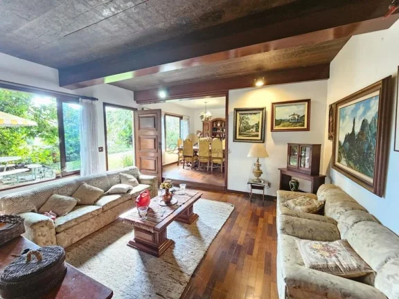 Imagem Casa para Venda em Teresópolis / RJ no bairro Parque do Imbui