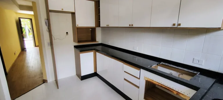 Imagem Sobrado 3 dormitórios em condominio.Bairro Barreirinha.