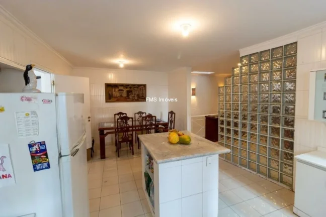 Imagem Prédio Comercial na Vila da Saúde com 12 Vagas e 1.008m² de Área