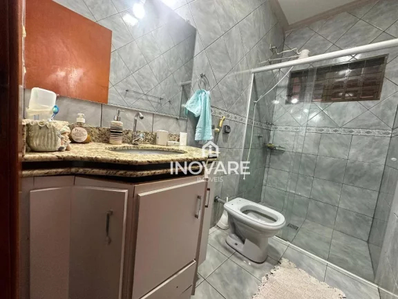 Imagem Casa com 3 dormitórios à venda, 180 m² por R$ 600.000,00 - Jardim Leonora - Itumbiara/GO