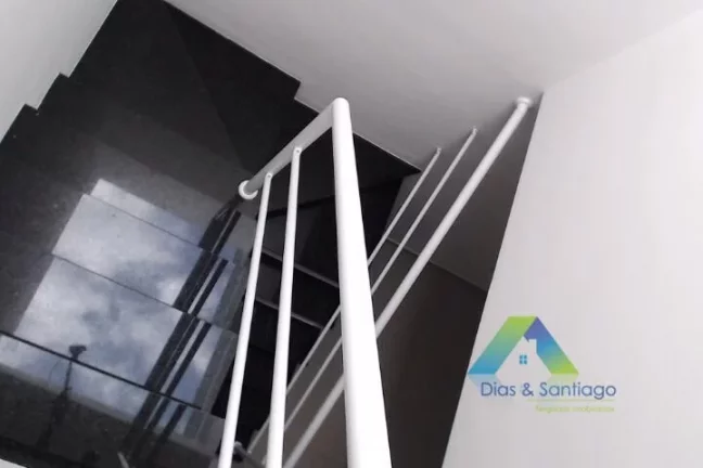 Imagem Casa com 3 Quartos e 3 Banheiros à Venda, 120 m² por R$ 598.000 em Jardim Maria Estela/SP!