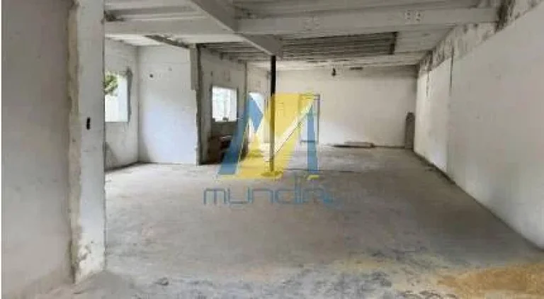 Imagem Galpão Industrial com 600m², Trifásico e Acesso para Caminhão