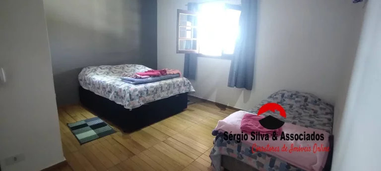 Imagem Casa a Venda Localizado na Região da Nova Suiça em Campos do Jordão -SP.