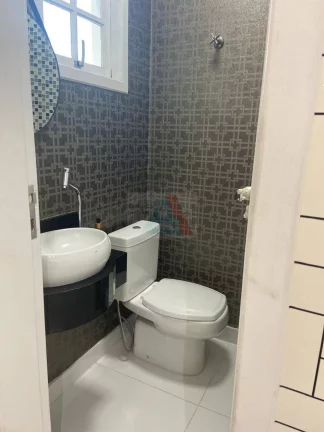 Imagem LINDO SOBRADO EM CONDOMÍNIO - VENDIDO COMO ESTÁ NAS FOTOS! Imagem LINDO SOBRADO EM CONDOMÍNIO - VENDIDO COMO ESTÁ NAS FOTOS!