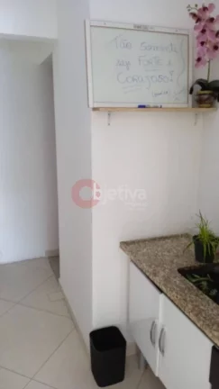 Imagem Prédio com Loja e Apartamento com 2 dormitórios à venda, 1 m² por R$ 1.300.000 - São Cristóvão - Cabo Frio/RJ