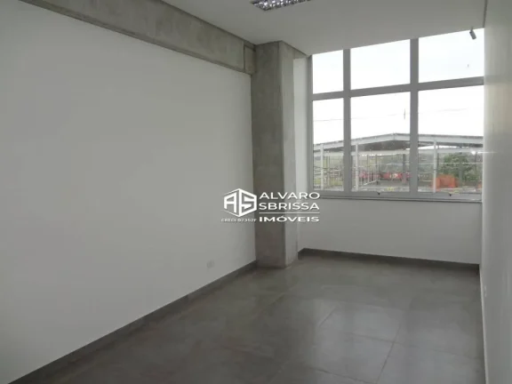 Imagem GALPÃO em concreto pré-moldado, em condomínio industrial na cidade de ITU SP 1129m2 área construída em terreno de 1500m2